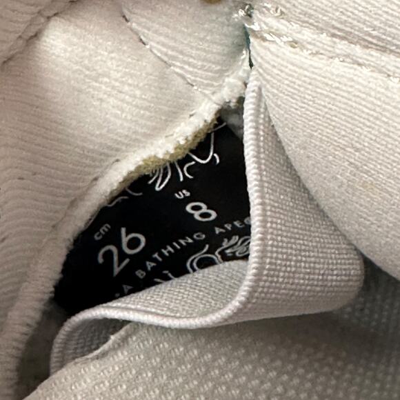 Athletic_Shoes